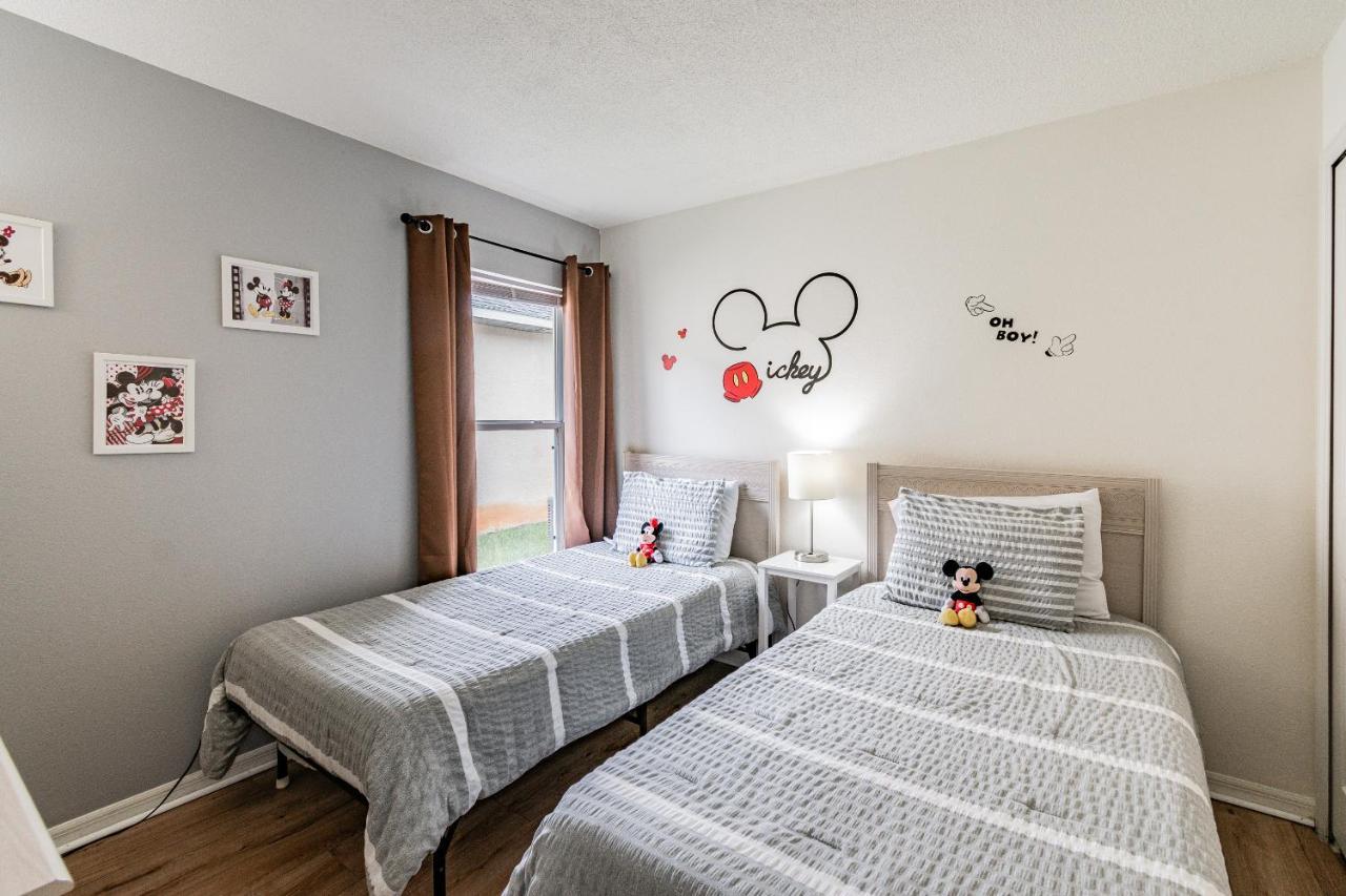 Spacious Villa With Private Pool - No Carpet - Disney Area Kissimmee Extérieur photo